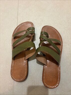Olive Green Strappy Leather Sandals - Women 9